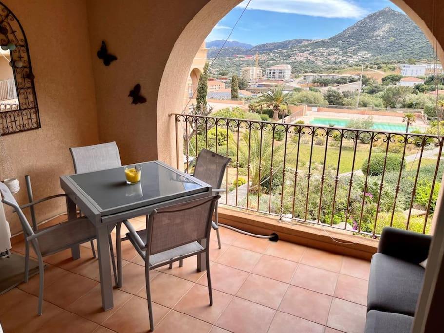 Joli Studio Tout Confort Proche Toutes Commodites Dans Residence Calme LʼÎle-Rousse Buitenkant foto
