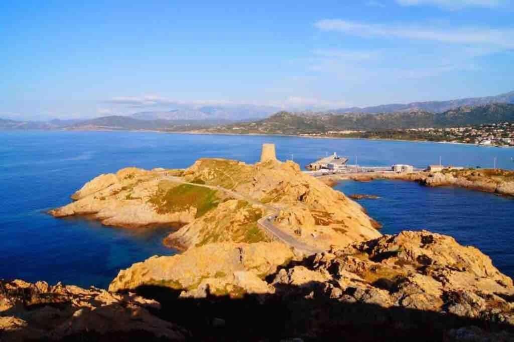 Joli Studio Tout Confort Proche Toutes Commodites Dans Residence Calme LʼÎle-Rousse Buitenkant foto